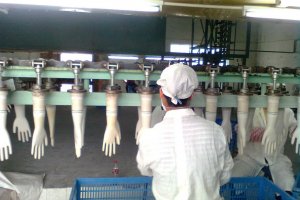 Изготовление и производство медицинских перчаток- видео